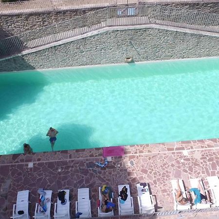 Chateau De Paulignan Trausse ภายนอก รูปภาพ