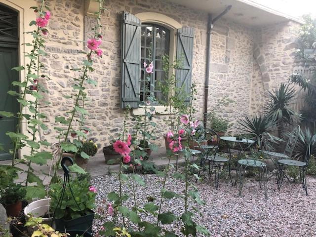 Chateau De Paulignan Trausse ภายนอก รูปภาพ
